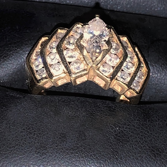 14K 2.00CTW YG Natural Diamond Ring Size 6 1/2 - Picture 5 of 5